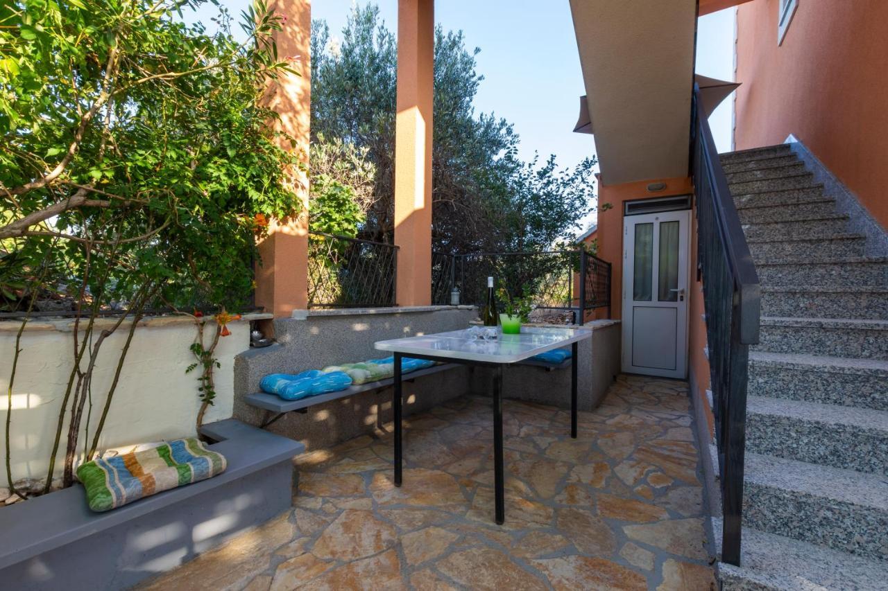 Villa Spark With Heated Pool In Rogoznica Zečevo Zewnętrze zdjęcie